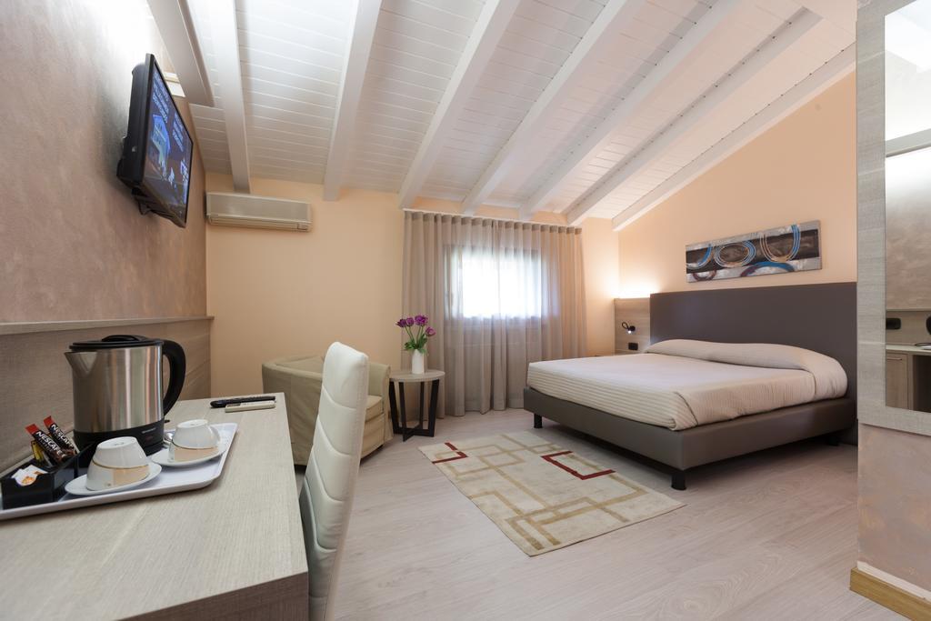 Hotel Prata Verde Prata Di Pordenone Esterno foto